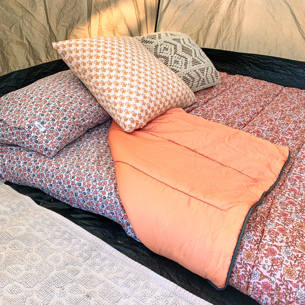 the-boho-camping-co-womens-sleeping-bag-australia